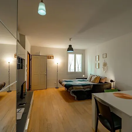 Yr - Navigli Appartement