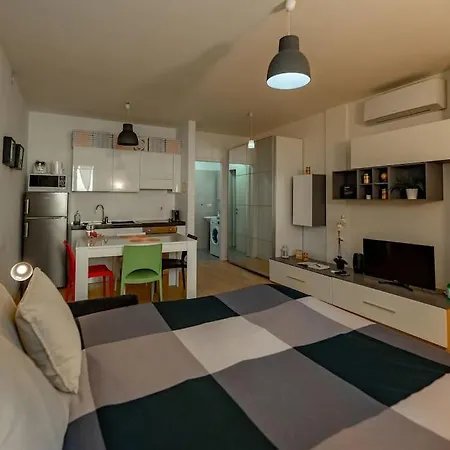 Yr - Navigli